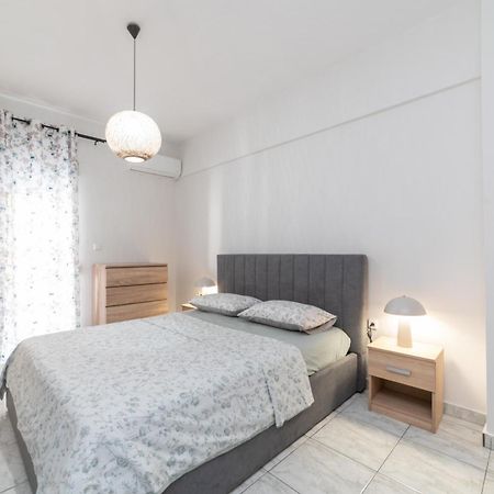 Ninas Central Apartment Кавала Экстерьер фото
