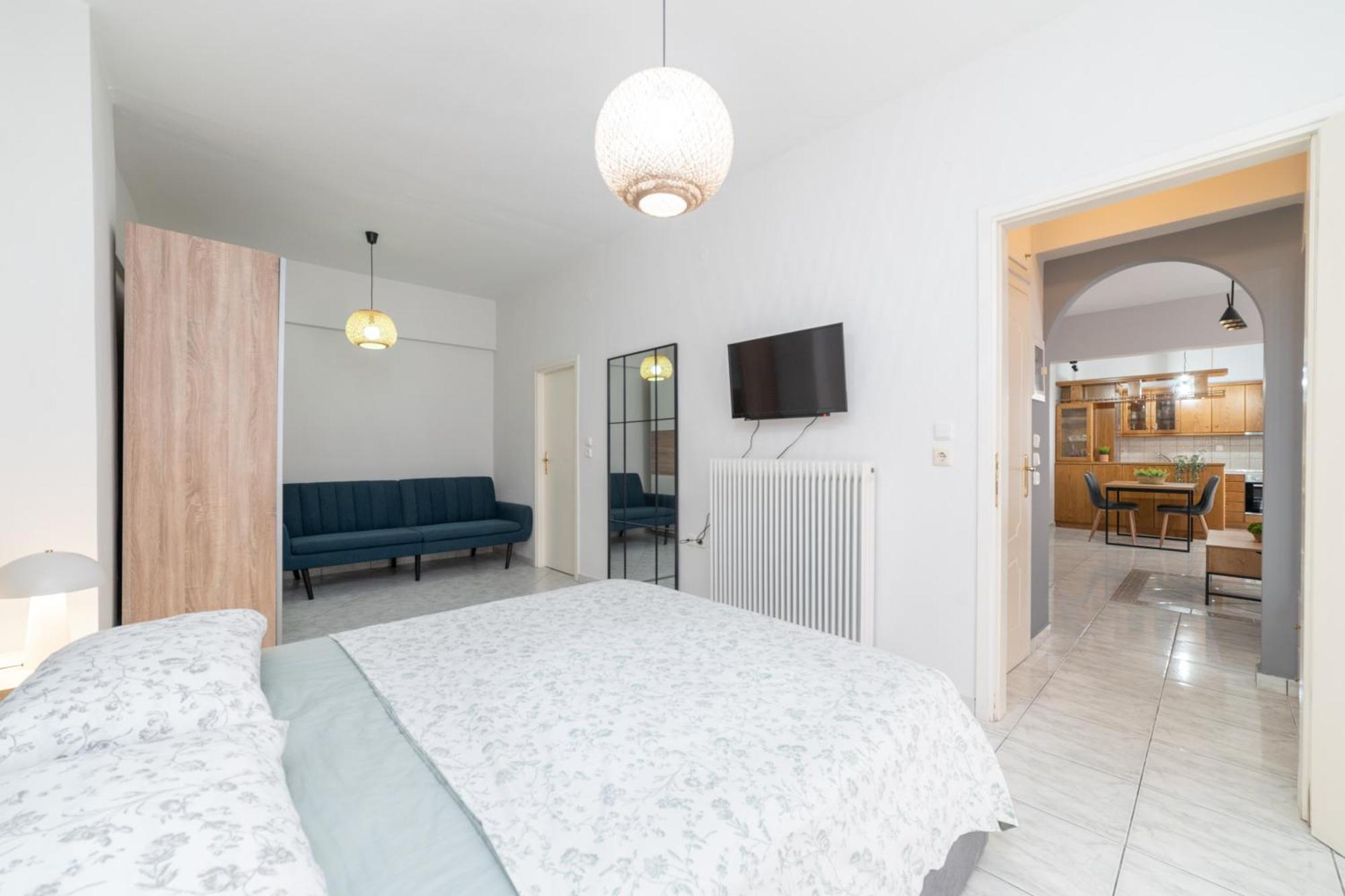 Ninas Central Apartment Кавала Экстерьер фото